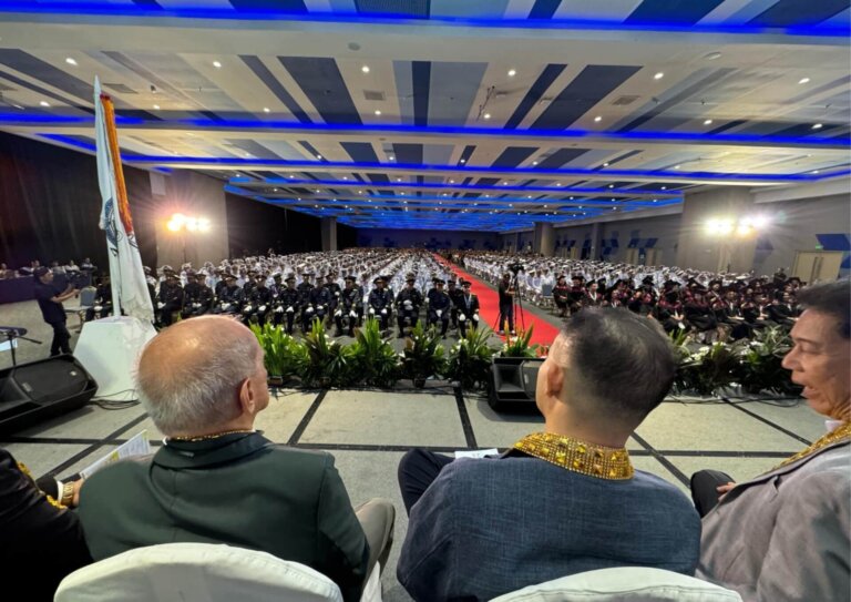 Bacolod - JBLFMU Graduation