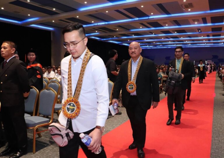 Bacolod - JBLFMU Graduation