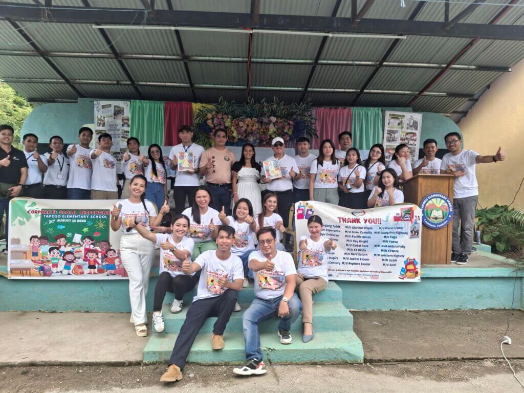 Dalisay and Sandigan heads and staff visits MV Neptune Leader at Bauan Batangas Port | 20250815_122923