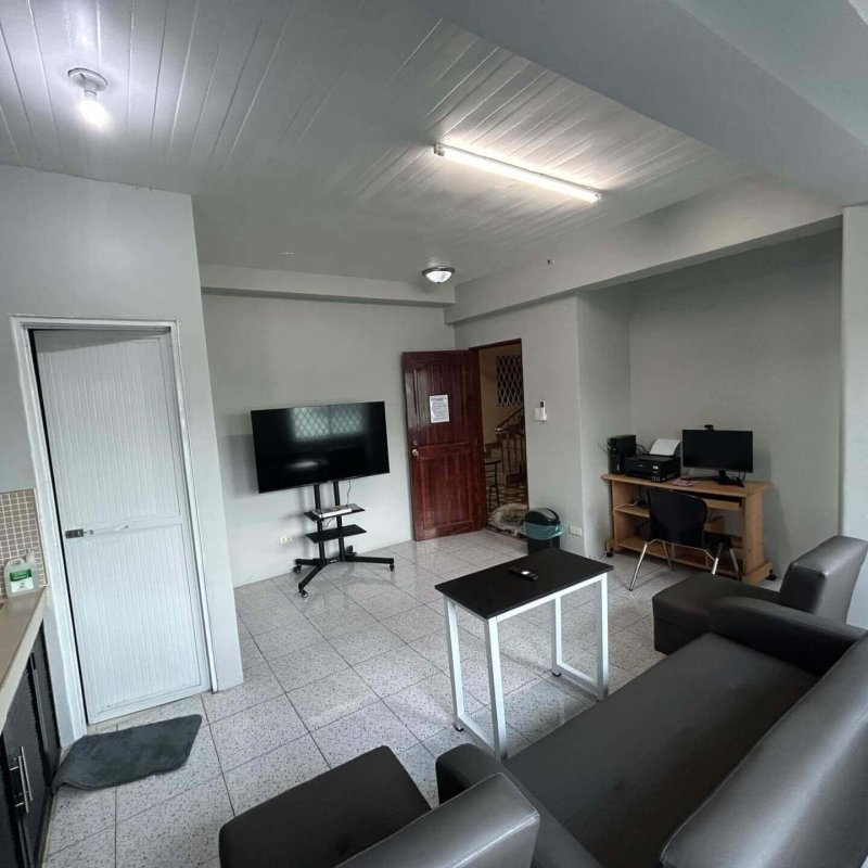 Lounging House